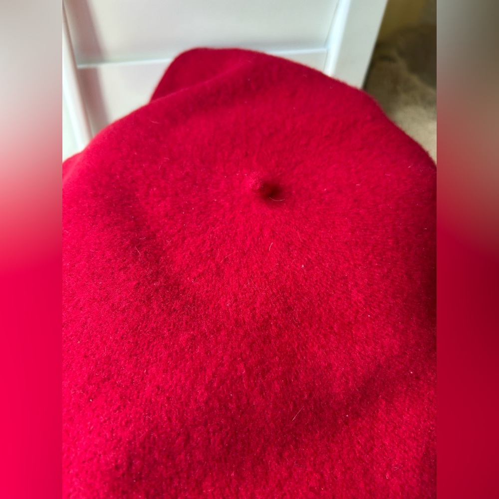 Kopka Red Wool Beret - Picture 9 of 9